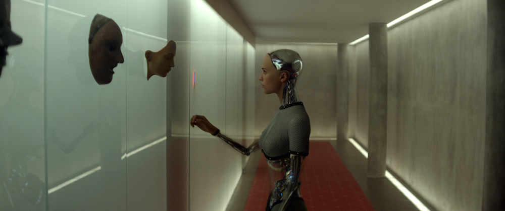 Ex Machina, réalisé par Alex Garland © Universal Pictures