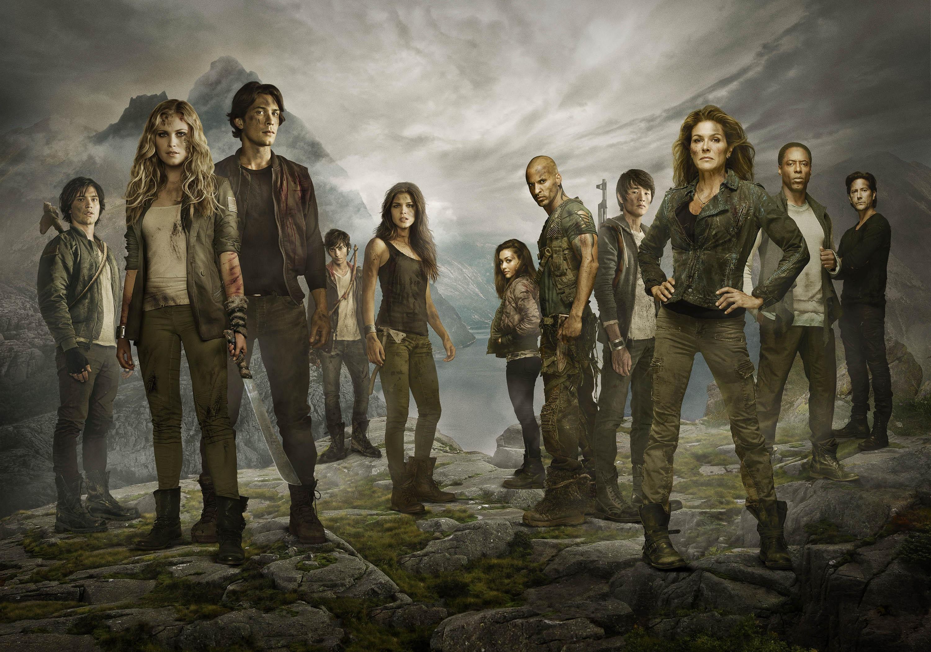 The 100, créée par Jason Rothenberg, The CW © 2014 - 2015